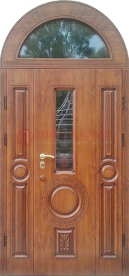 Двустворчатая железная дверь МДФ со стеклом в форме арки ДА-52 в Черноголовке