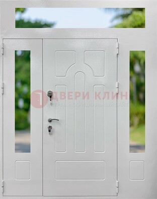 Белая стальная дверь порошок со стеклом и фрамугами ДФГ-11 в Черноголовке