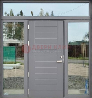 Серая стальная дверь с панелью МДФ и стеклянными фрамугами ДФГ-28 в Черноголовке