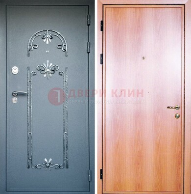 Железная дверь с ковкой ламинат внутри ДК-11 в квартиру в Черноголовке