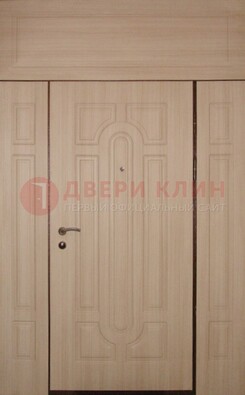 Светлая входная дверь для загородного дома с МДФ ДМ-537 в Черноголовке
