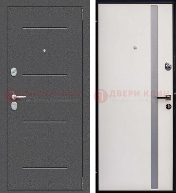 Железная дверь с порошковым напылением и белой МДФ ДП-212 в Черноголовке