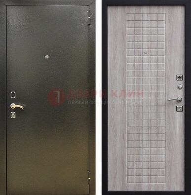 Железная темная дверь с порошковым покрытием и филенчатой МДФ ДП-297 в Черноголовке