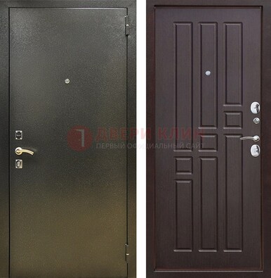 Входная темно-серая дверь с порошковым напылением и коричневой МДФ ДП-301 в Черноголовке