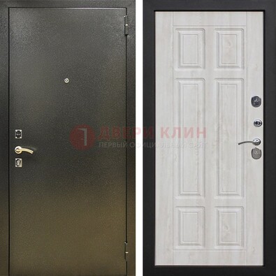 Входная темно-серая дверь с порошковым напылением и МДФ с филенкой ДП-302 в Черноголовке