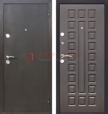 Коричневая железная дверь с порошковым окрасом ДП-63 в Черноголовке