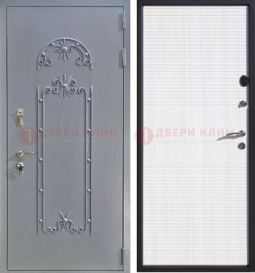 Серая входная дверь с порошковым покрытием ДП-67 в Черноголовке