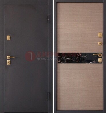 Коричневая металлическая дверь с порошковым окрасом ДП-82 в Черноголовке