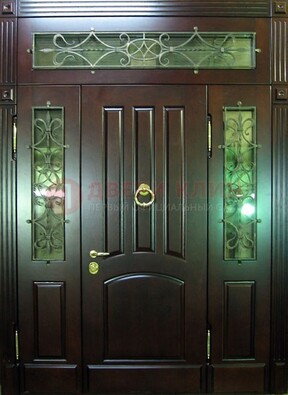 Стальная парадная дверь со стеклом и ковкой ДПР-18 для деревянного дома в Черноголовке