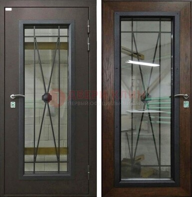 Коричневая железная дверь со стеклом для частного дома ДС-8 в Черноголовке