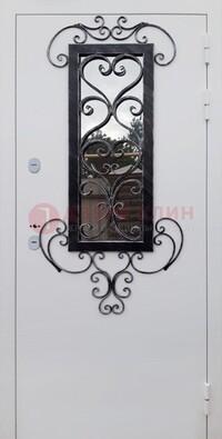 Белая уличная дверь Порошок со стеклом и ковкой ДСК-222 в Черноголовке