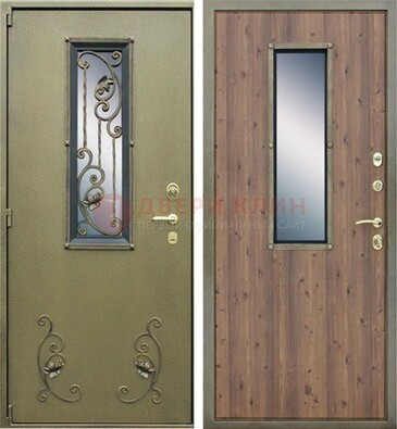 Офисная железная дверь со стеклом и ковкой ДСК-44 в Черноголовке