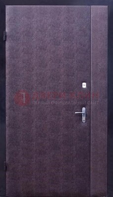 Бордовая металлическая тамбурная дверь ДТМ-3 в Черноголовке
