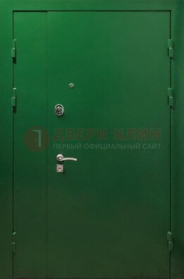 Зеленая распашная тамбурная дверь Порошок ДТМ-47 в Черноголовке