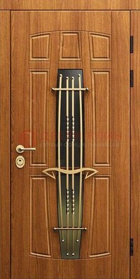 Входная коричневая дверь с терморазрывом и фрезерованной МДФ ДВТ-75 в Черноголовке