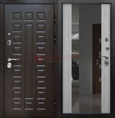 Коричневая металлическая дверь с зеркалом ДЗ-22 в Черноголовке